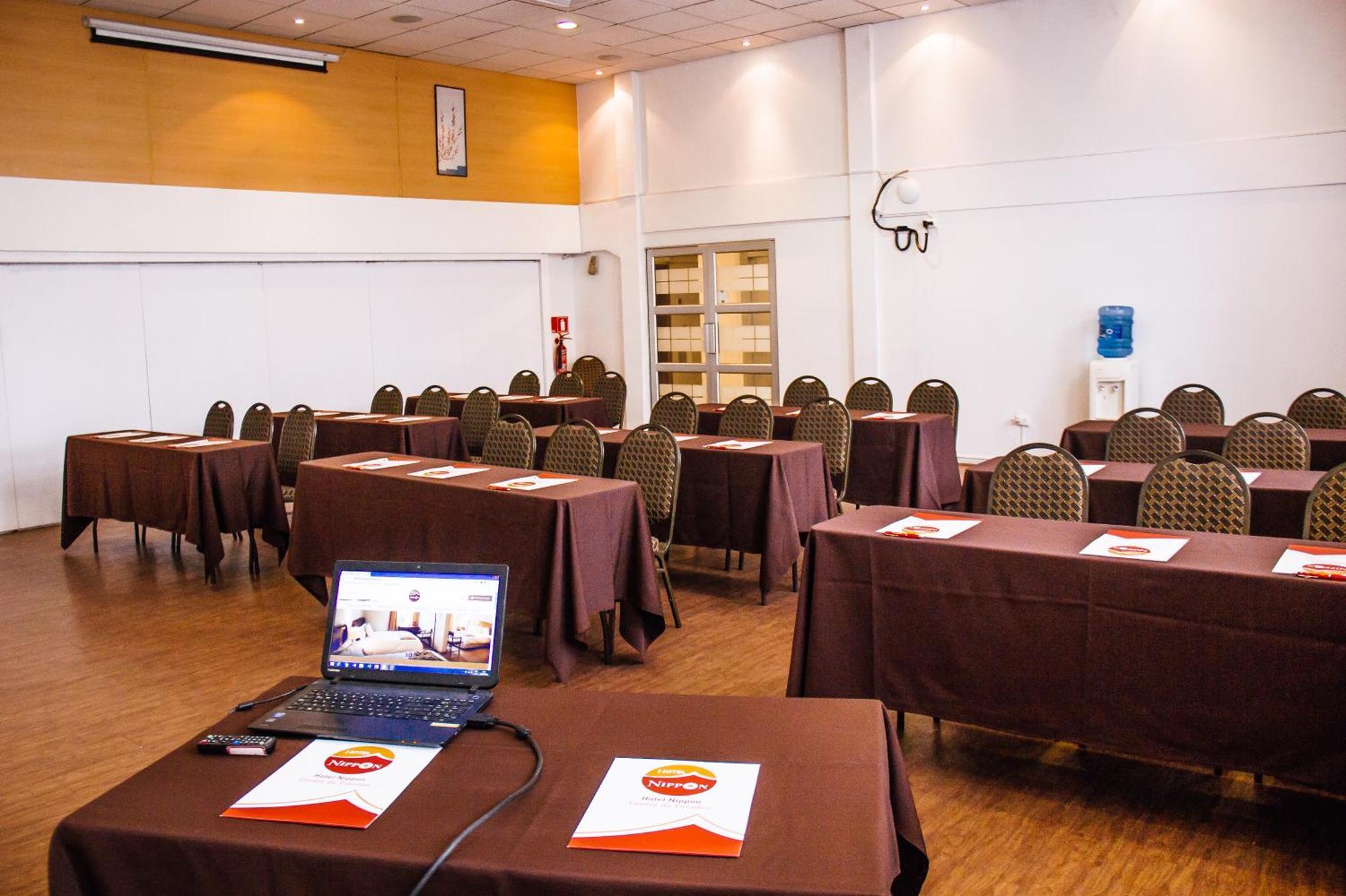 Hotel Nippon Y Centro De Eventos Santiago Exterior photo