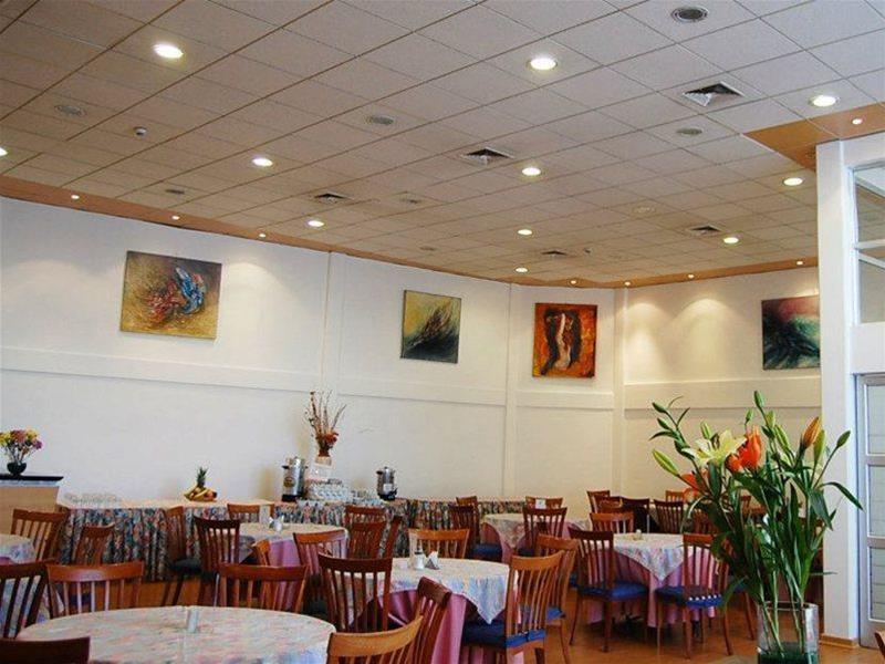 Hotel Nippon Y Centro De Eventos Santiago Exterior photo